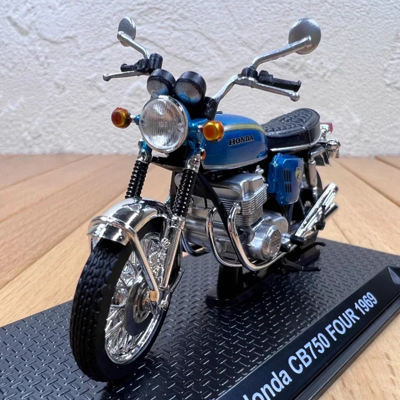 Diecast 1:12/ 1:24 Scale 1969 CB750/ GORILLA Spring Series Classic