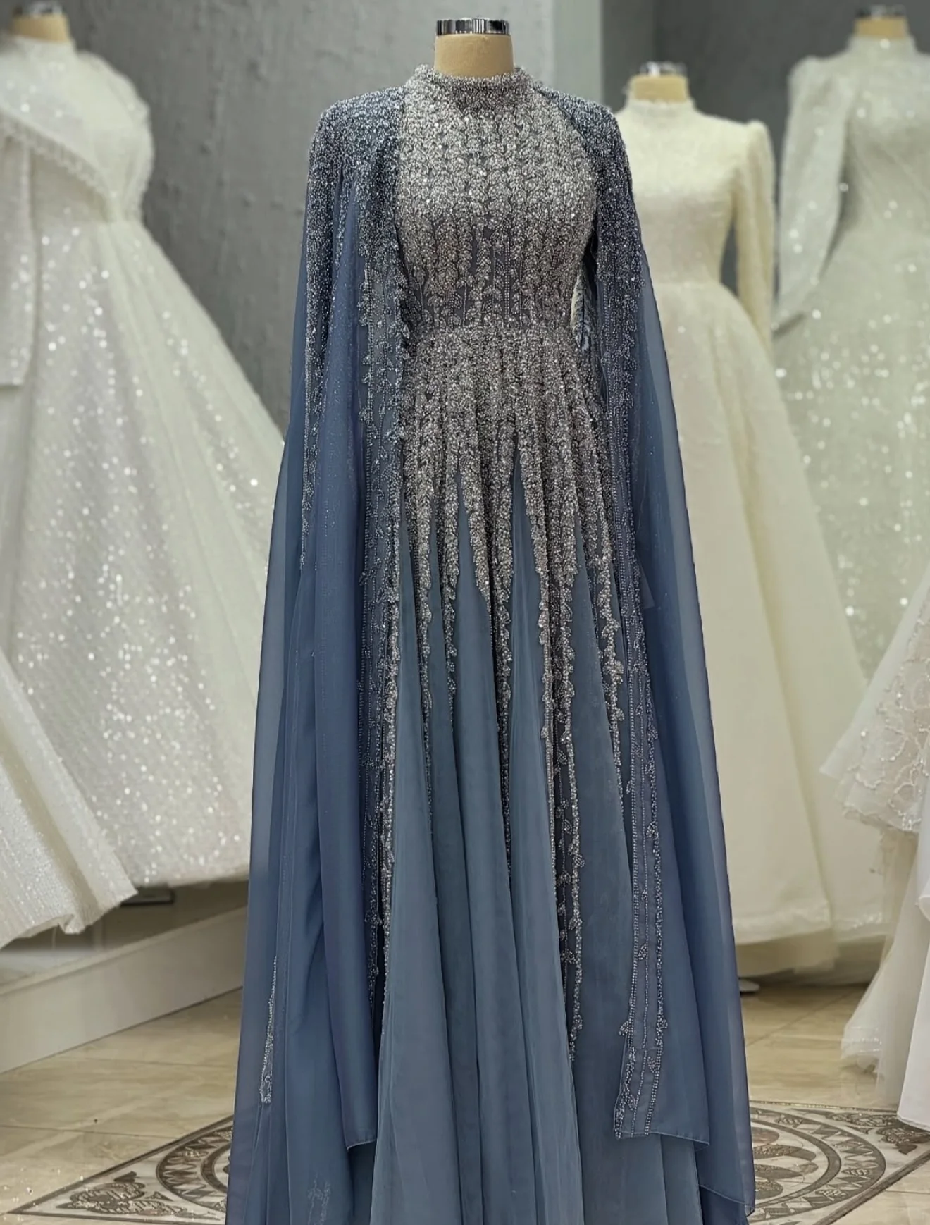 

2026 Muslim Nude Champagne Blue Cape Sleeves Elegant Evening Gown Beaded Dress for Women's Party Customized A Line Prom Dresses