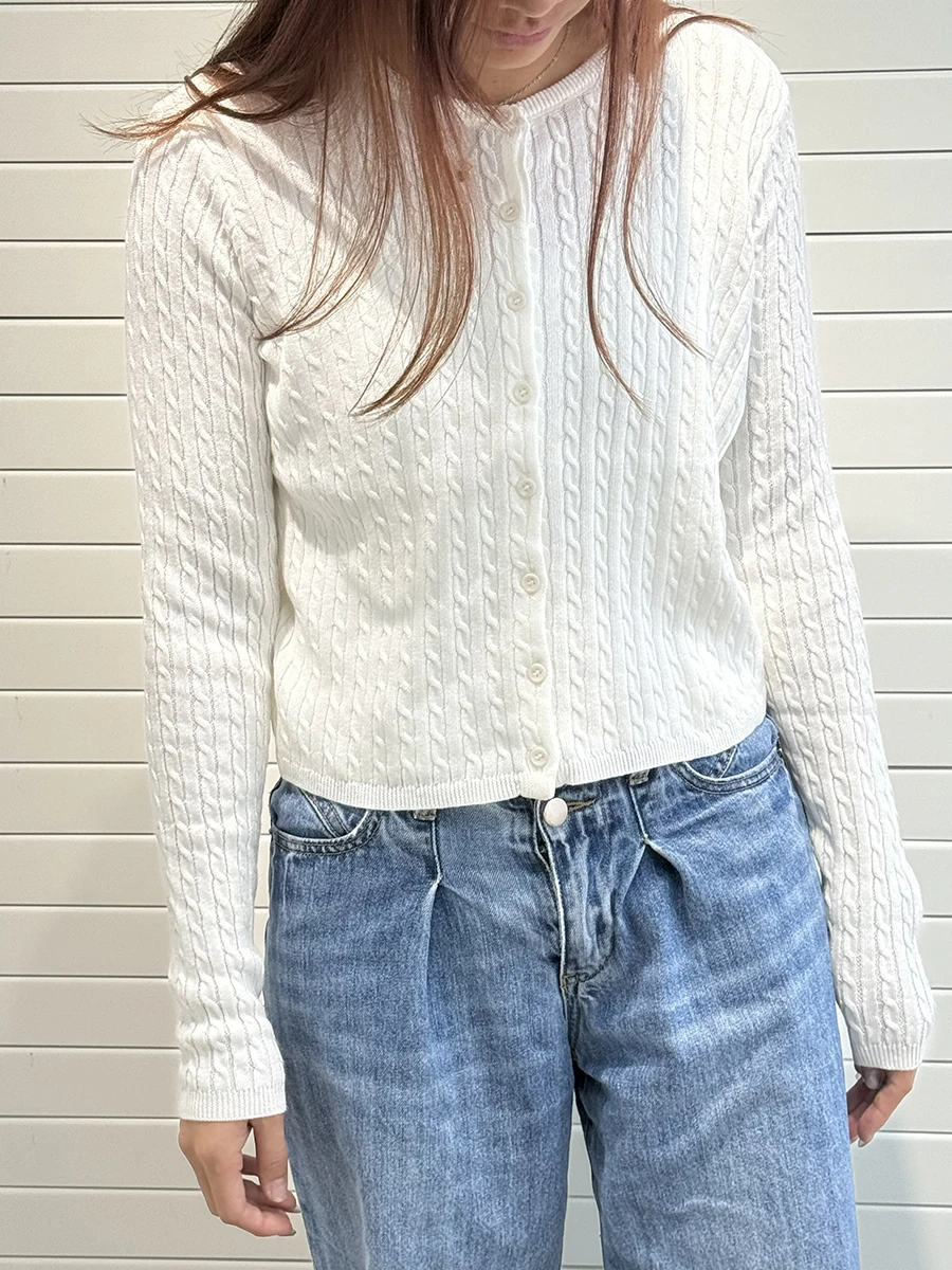 

Вязаный кардиган с витым цветком, женский осенний простой повседневный однобортный тонкий укороченный топ с круглым вырезом в консервативном стиле, шикарные белые свитера