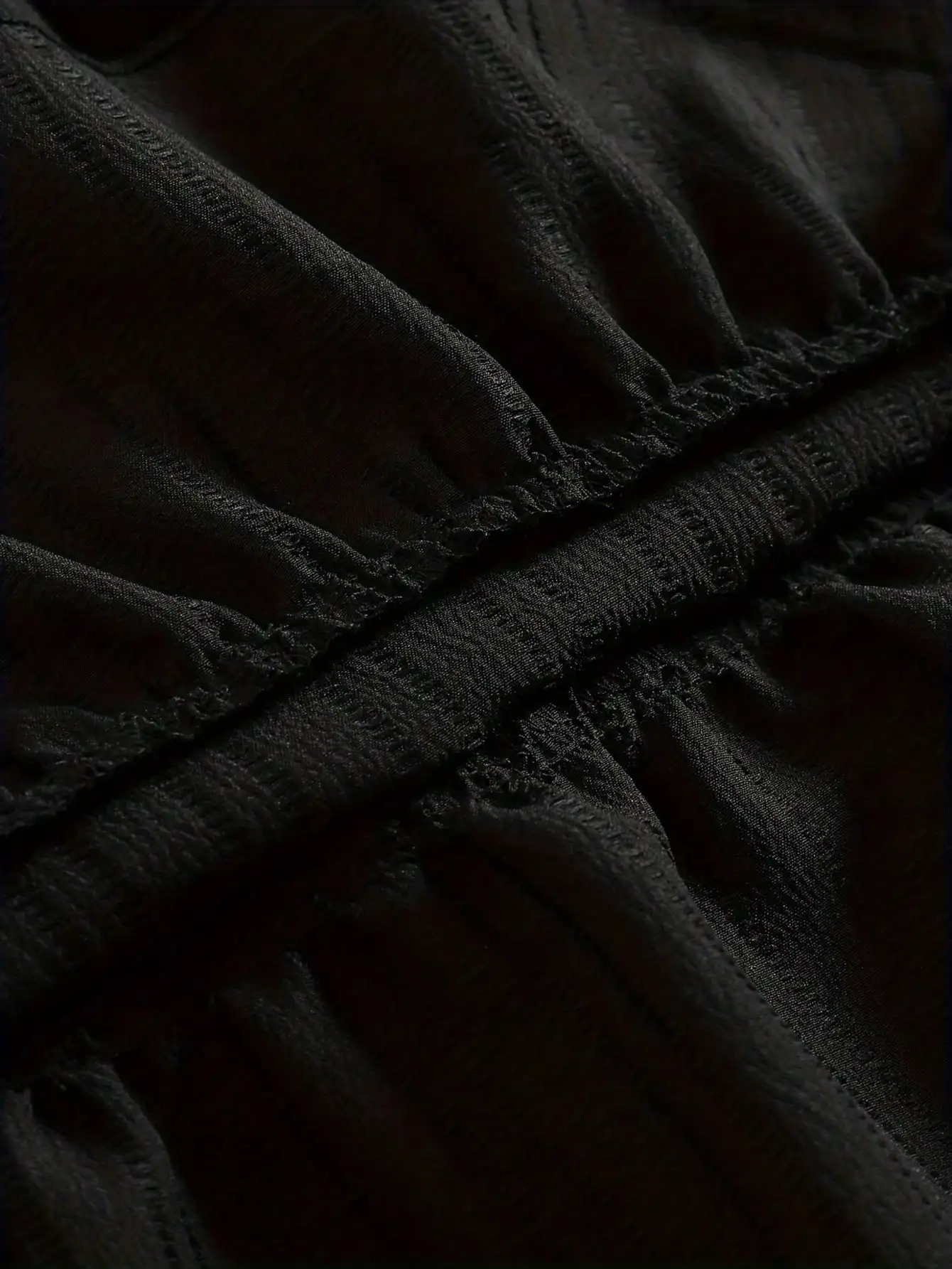 Kinderkleid mit Spitze, langen Ärmeln, Rundhalsausschnitt, tailliertem Schnitt, Laternenärmeln, einfarbig, mittellanger Rock – Detail 5