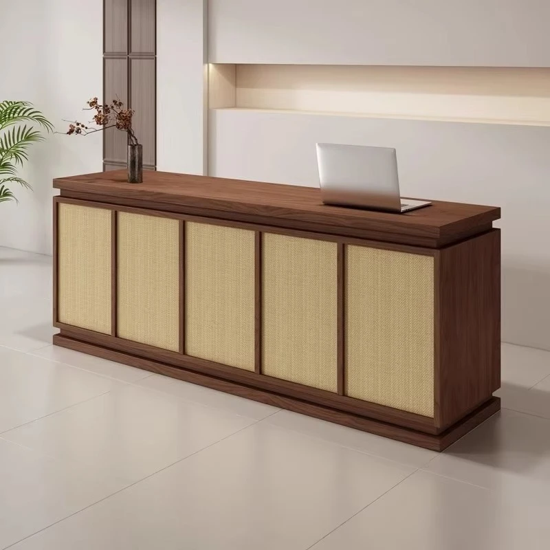 

Retro Rattan Weaving Surface Reception Desk Check-in Counter Desk for Salon Hotel