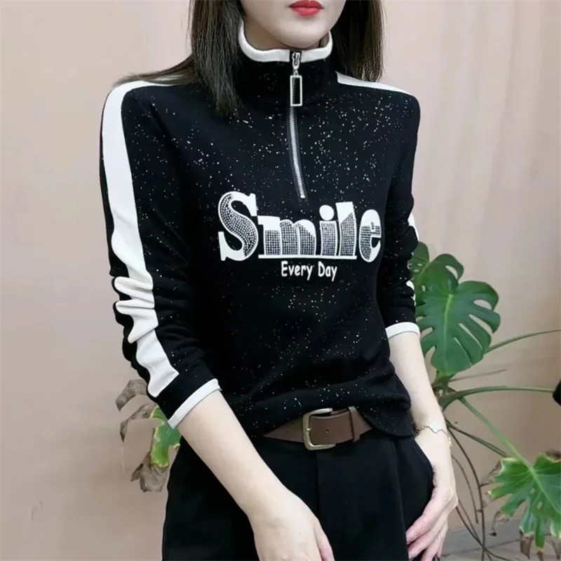 秋冬プラスベルベット底シャツ女性デザインレターファッション長袖セーターパッド入り暖かいジッパープルオーバートップス