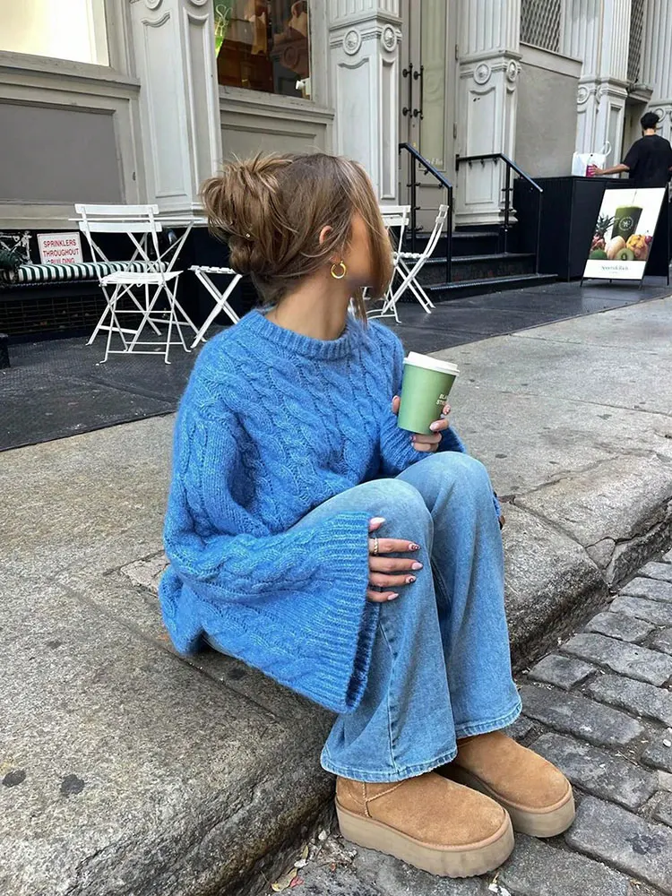 Maglione lavorato a maglia da donna intrecciato blu di nuova moda casual caldo O collo manica a sbuffo pullover allentato autunno inverno abbigliamento donna top