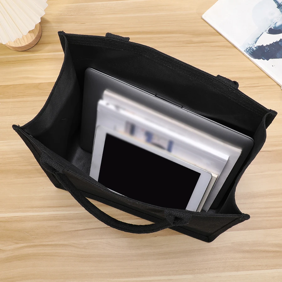 ถุงอาหารกลางวันกระเป๋าถือสีดําบริสุทธิ์พร้อมถุงเก็บความจุขนาดใหญ่แบบเปิดปากสําหรับถุงช้อปปิ้งของขวัญท่องเที่ยว