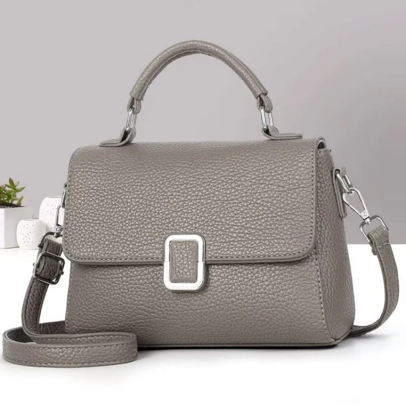 

Fashionable Leather Women's Shoulder Bag Luxury Brand Famous Designer Elegant Classic Vintage Commuter Daily Bag