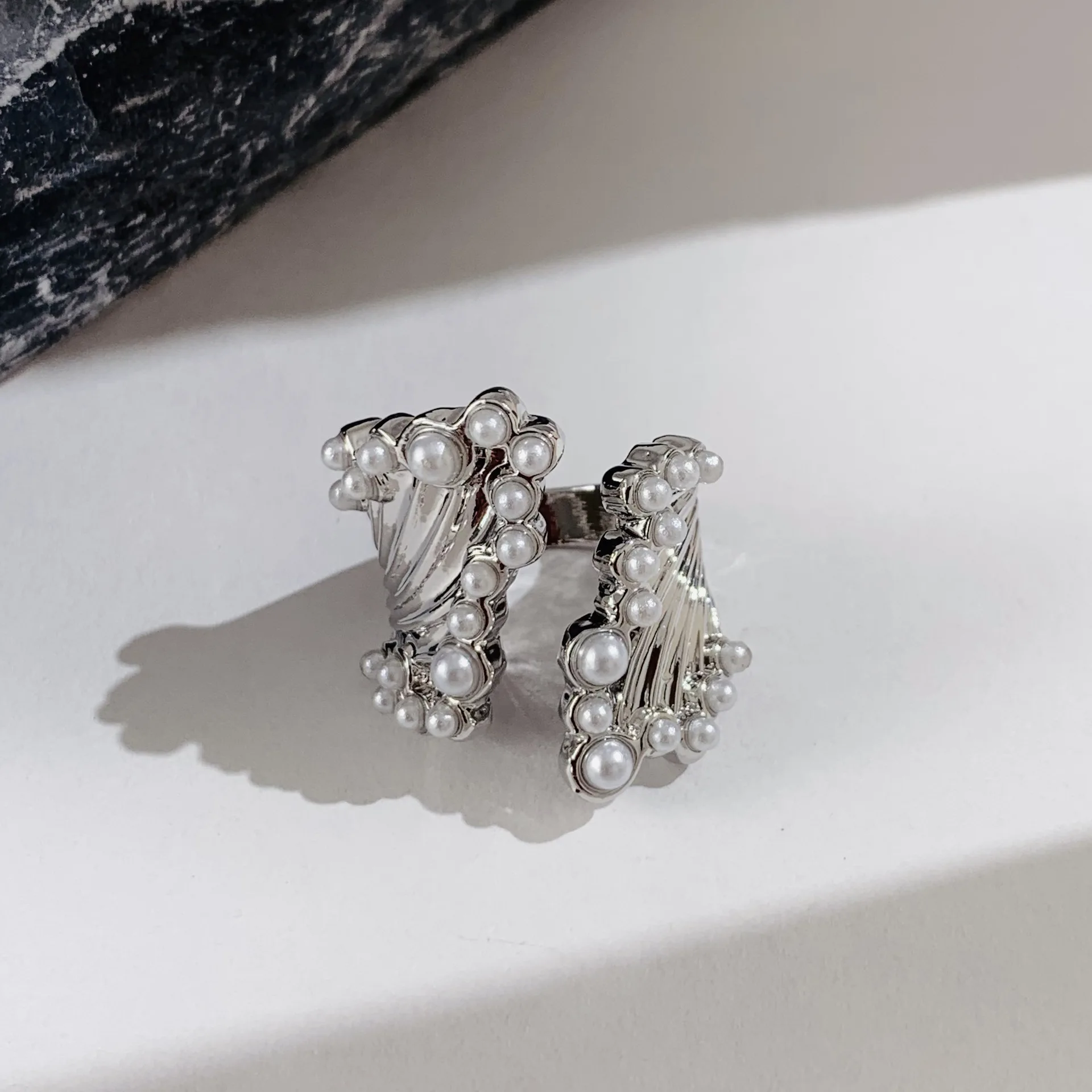 Pearl Rings 2025: Is It Worth Buying? 3