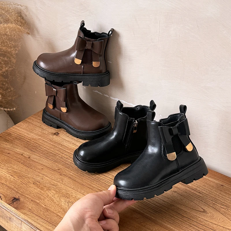 

Лидер продаж на осень/зиму для маленьких девочек, новые милые элегантные короткие сапоги с бантом, повседневные мягкие детские модные ботинки на одной толстой подошве Zspatos Mujer