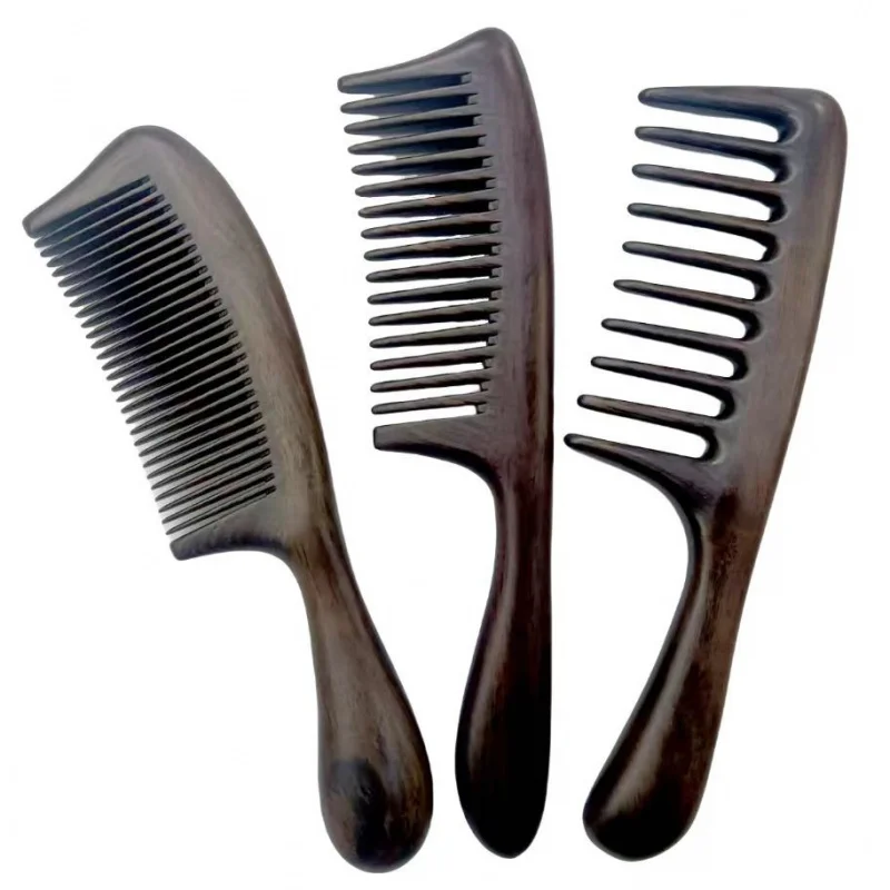 Various styles of wooden combs made of ash ebony, with thickened round handles, coarse and fine teeth, suitable for home use