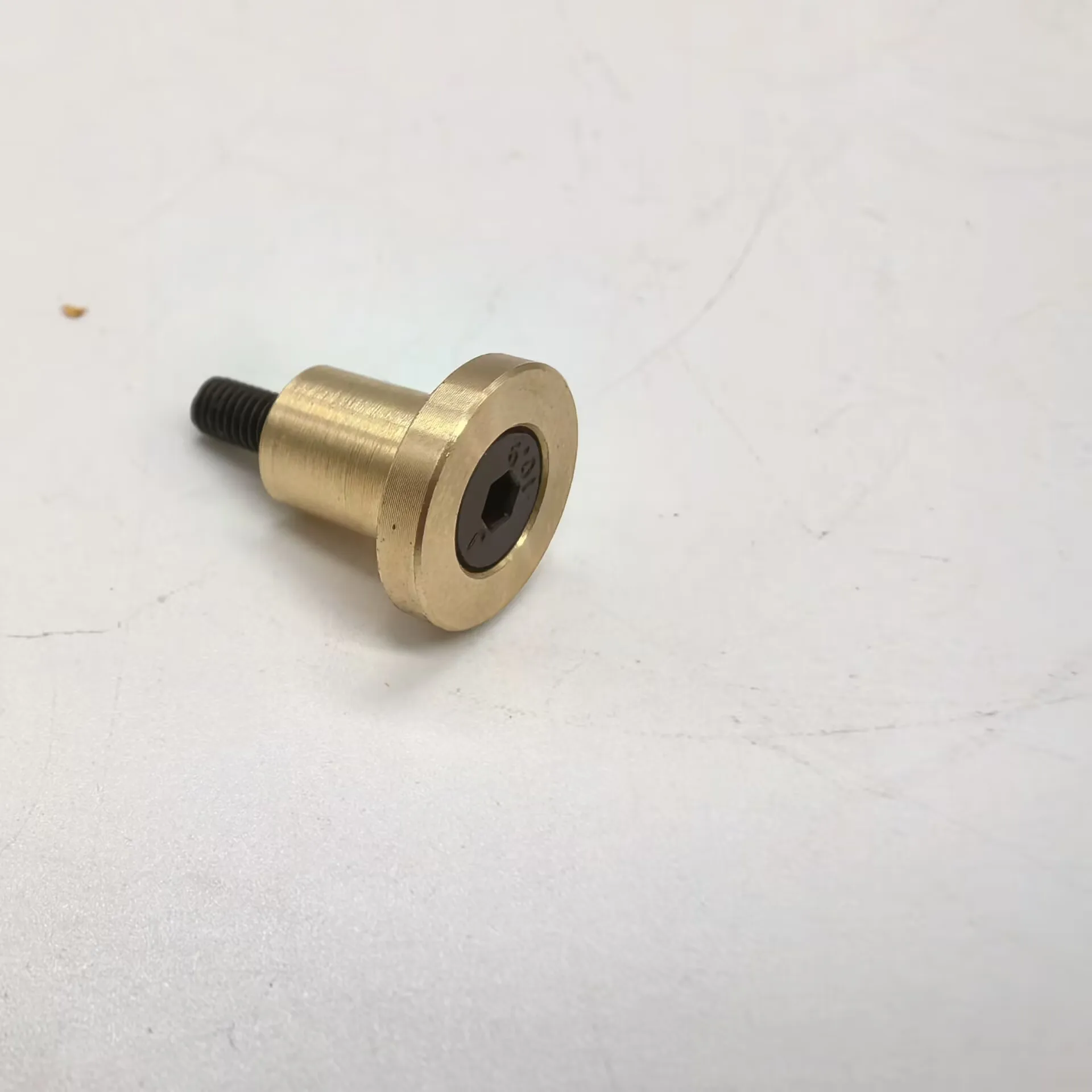 JDM モデル JDM-80B 1:14 オリジナルトラクター、キノコ型ヘッド付き、特定のグループに適した DIY RC モデル