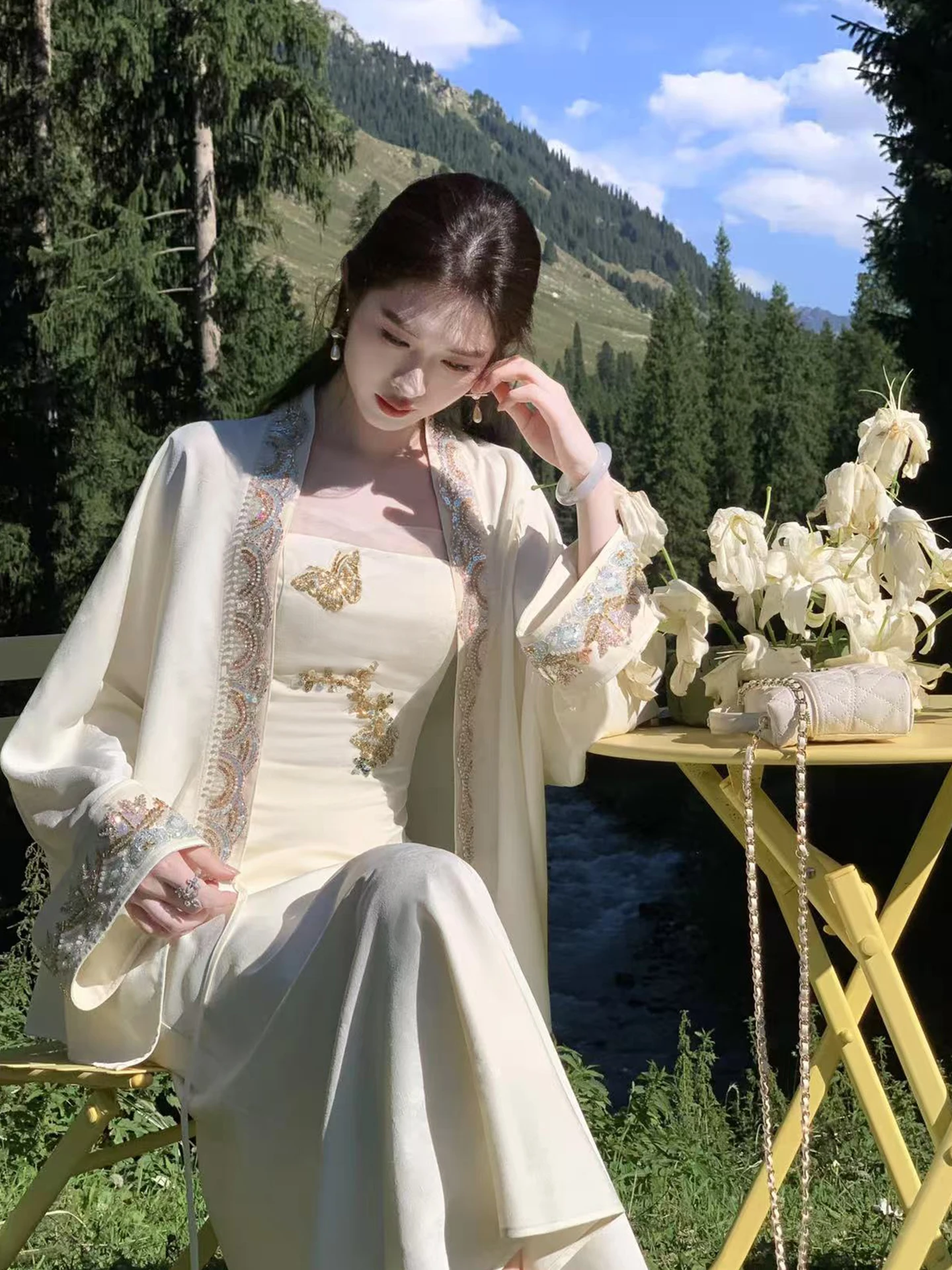 

Lingan Long Sve вышитая жемчужная юбка с заниженной талией, комплект женской осенне-зимней юбки с высокой талией, облегающая серия