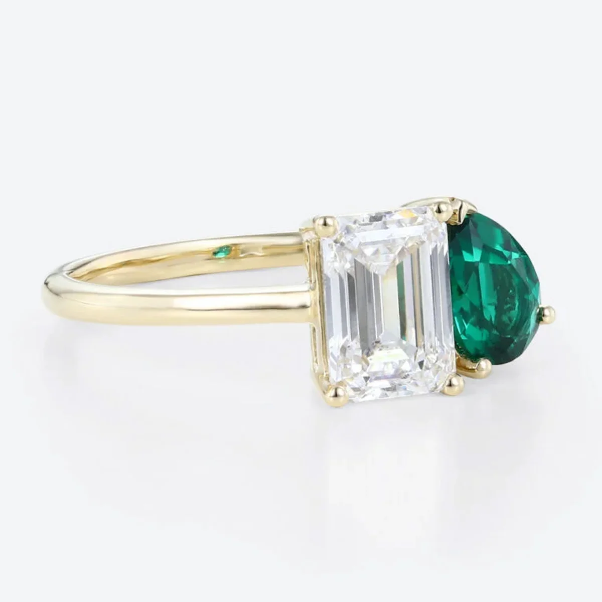 Two Stone Style Lab Grown Diamond & Emerald Ring 9K/14K/18K Yellow Gold Lab Created Gemstone Ring For Women Valentine's Day Gift