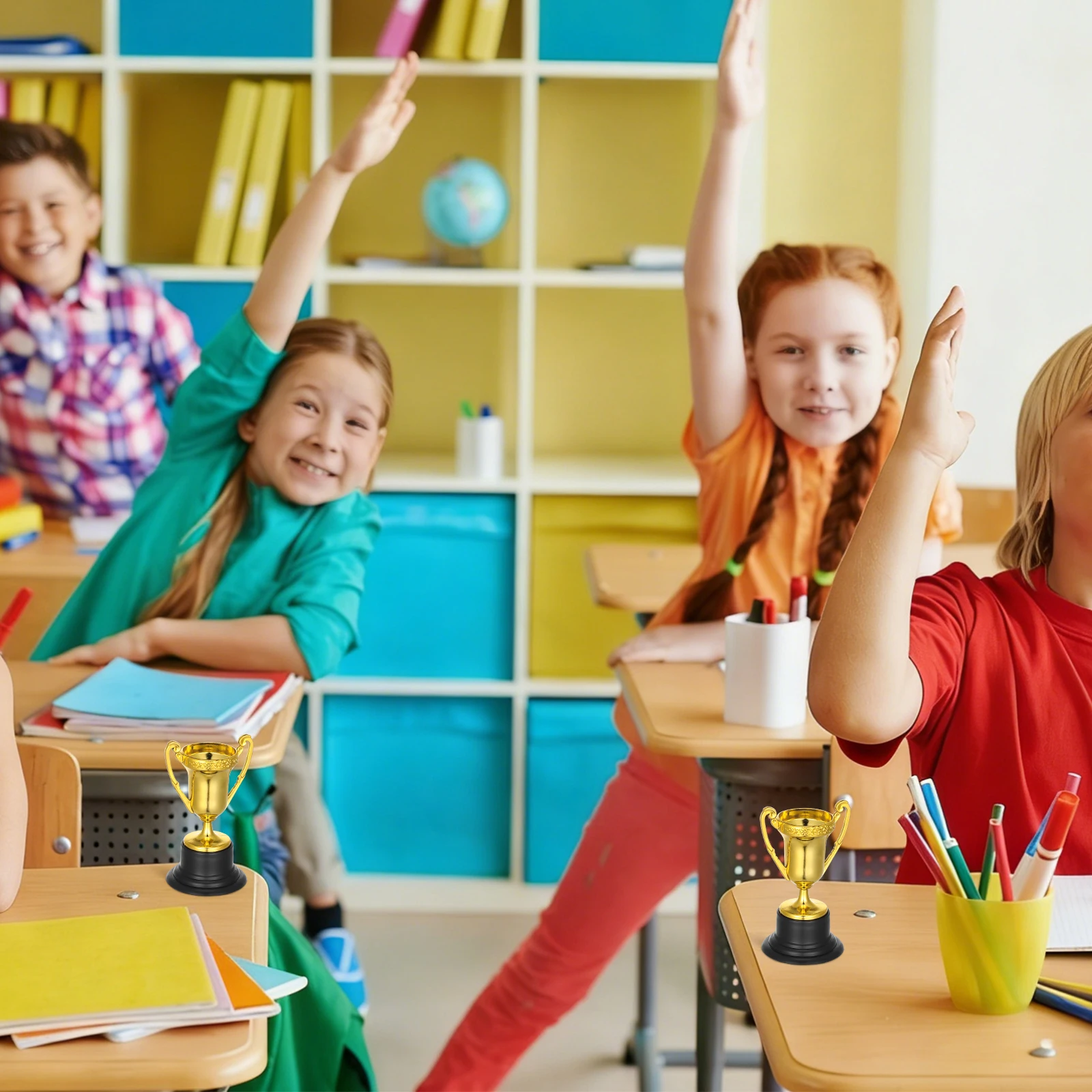 

10 шт. пластиковых мини-кубков-трофеев для детских праздников, призов для игр, наград для класса, декора для домашних мероприятий, забавных занятий, наградных трофеев