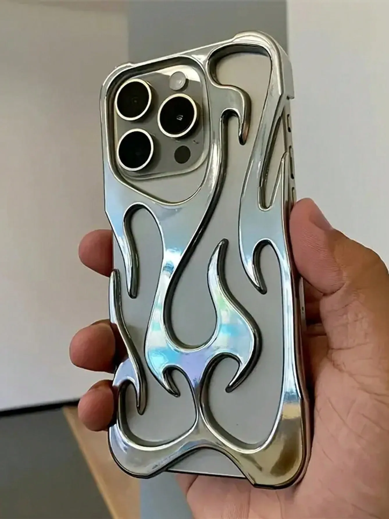 Модный чехол для телефона с выдолбленным пламенем, подходящий для iPhone 15, 14, 13, 12, 11 Pro Max Plus Cool для мальчиков и девочек, серебристый электро