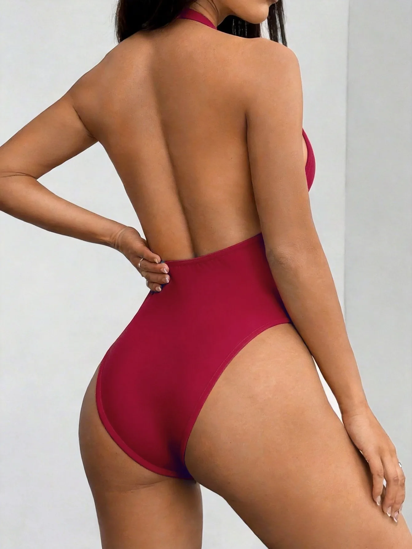 2026 Frühling Sommer Neu Damen Sexy Neckholder Bodysuit Rückenfrei Konischer Saum Eng Anliegend Hot Girl Slim Einteiler Oberteil – Detail 15
