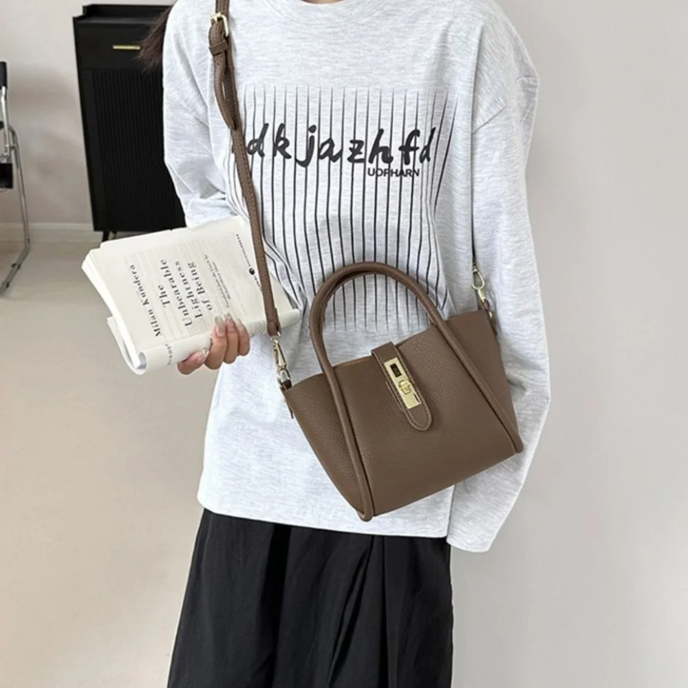 

Casual Chic Slant Cross Bucket Bag Leather Commuting Single Shoulder Bag High-End Luxury Women's Handbag Female