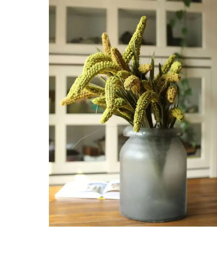 Simulazione fatta a mano di Bouquet di fiori di grano per la casa, la camera da letto, la decorazione della tavola da pranzo, la scena abbinata a oggetti di scena fotografici