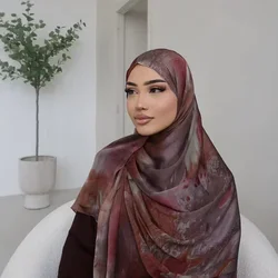 Sciarpa Hijab con scialle da donna musulmana intrecciata in morbido cotone leggero traspirante stampato floreale ad acquerello di nuovo arrivo