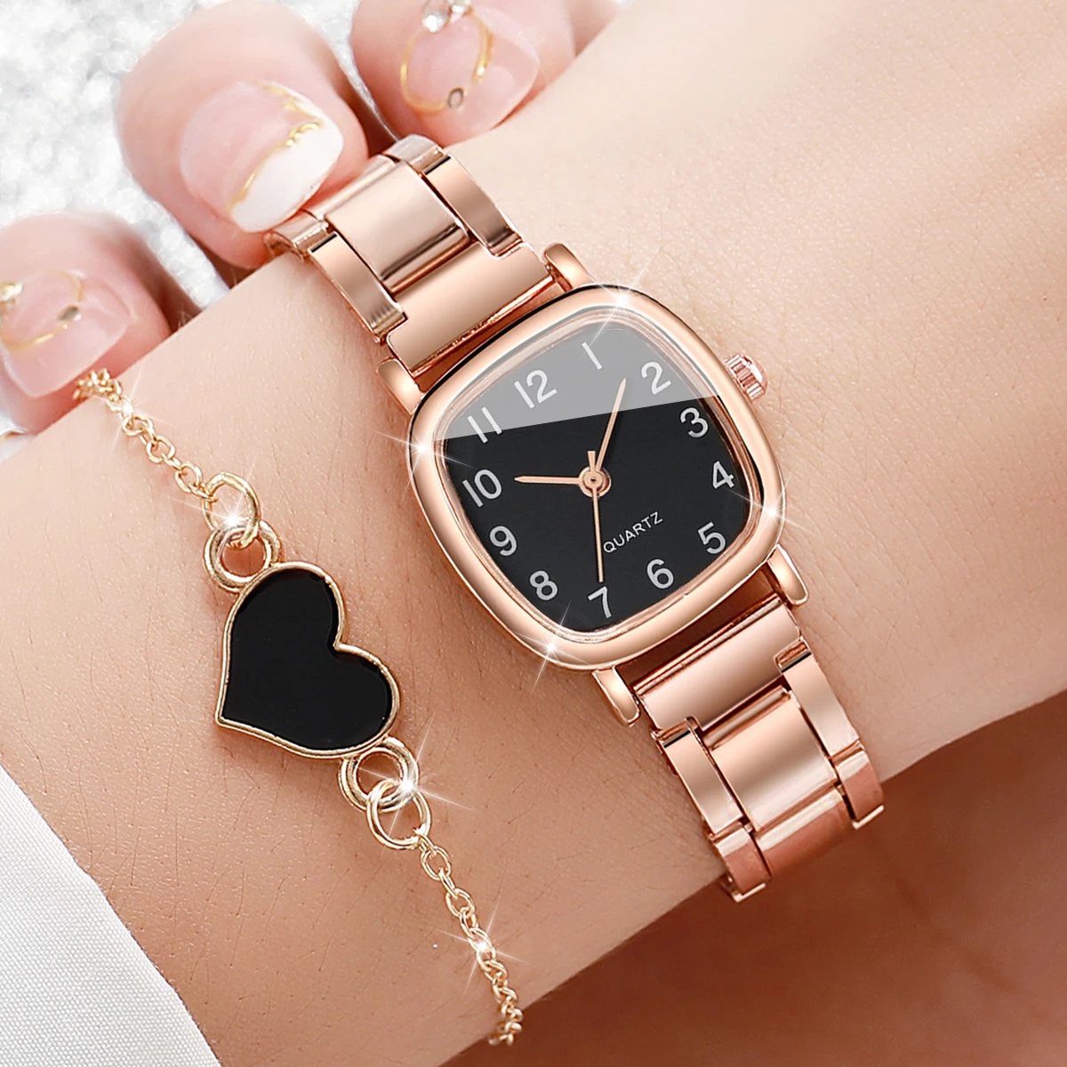 2PCS/Set Women\'s Watch Fashion Square Quartz Watch Analog Steel Band Wrist Watch Heart Bracelet(Without Box)