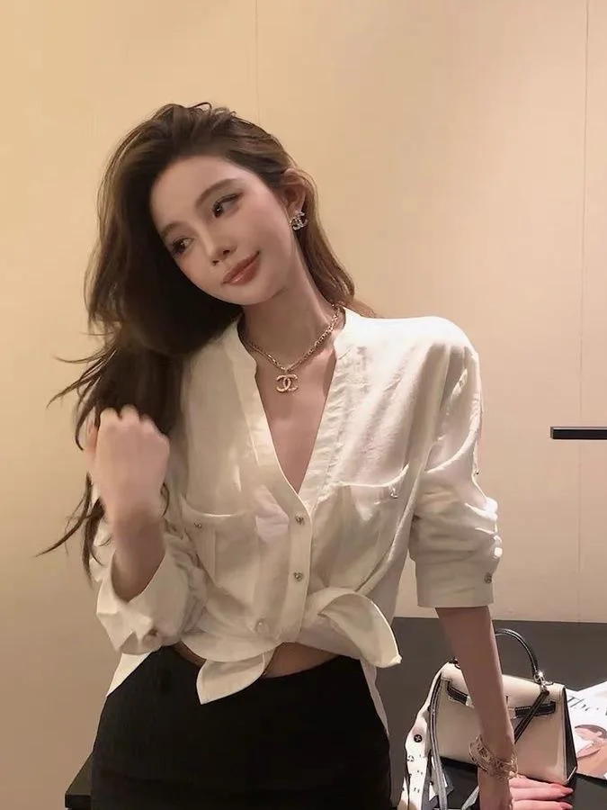 

White V-Neck Pocket Thin Shirt Women's Casual Summer New High-End Feeling Sunscreen Top Polyester Long Sleeve Business Casual