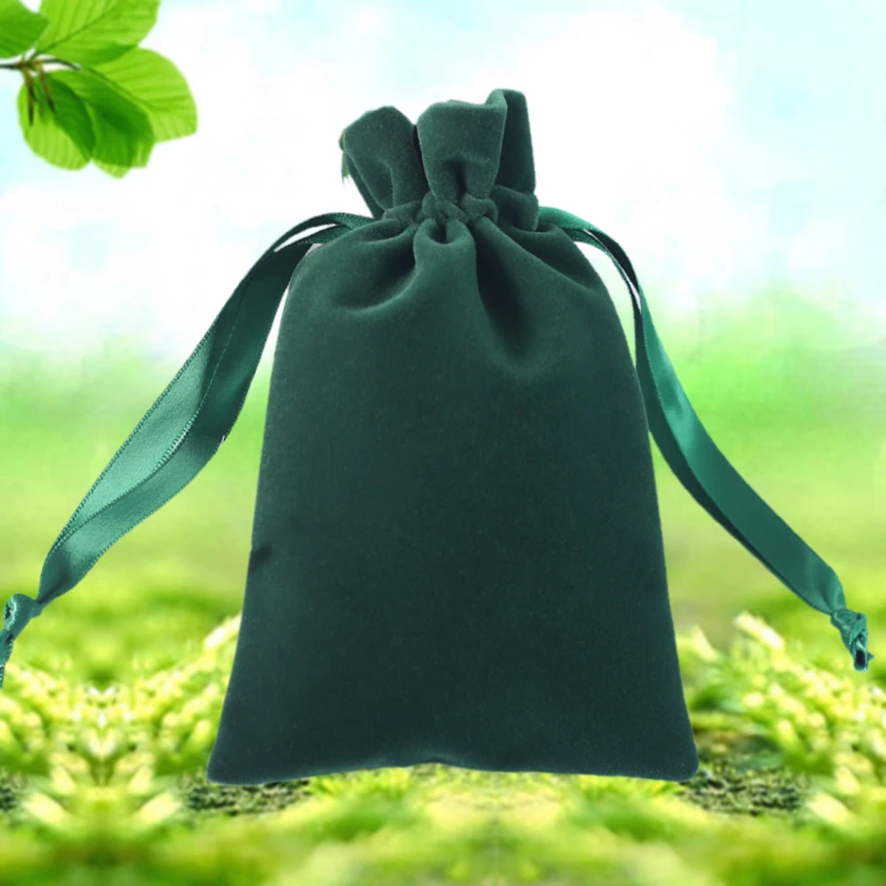 

Green Velvet Ribbon Bags 7x9cm 9x12cm 15x21cm 50pcs/Lot Jewelry Drawstring Pouches Party Candly Dust Sack