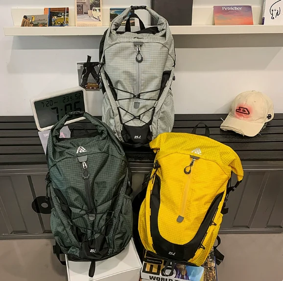 

Рюкзак унисекс из износостойкого нейлона, 25 л: идеально подходит для альпинизма, походов и кемпинга, с защитой от брызг