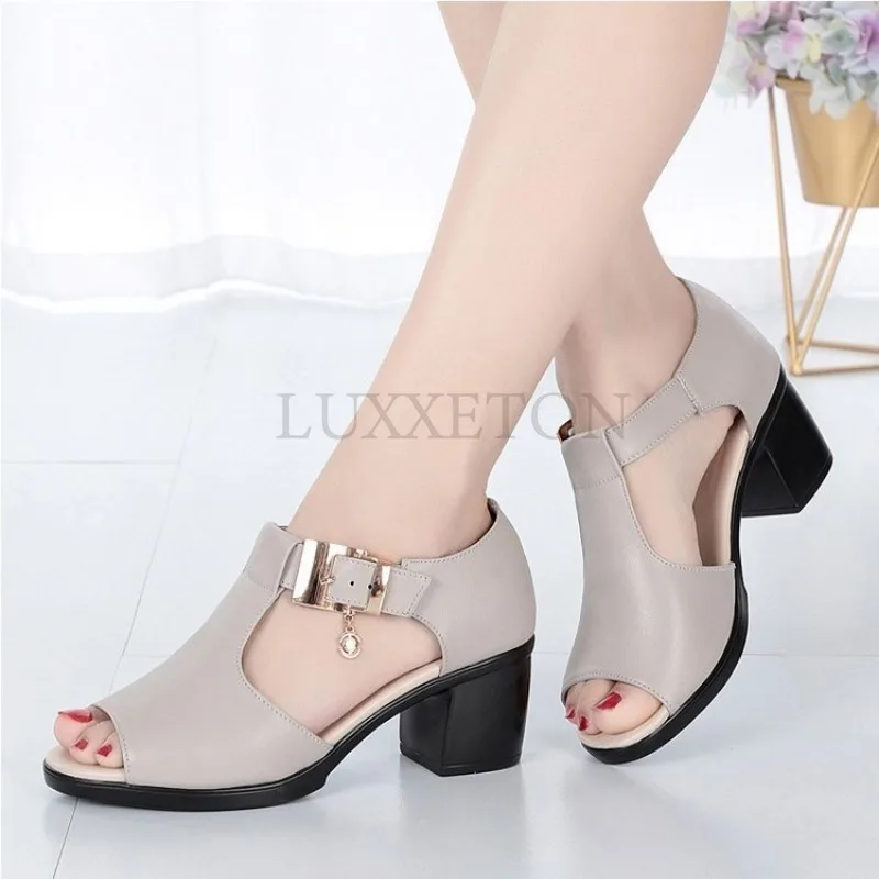 Women Patent Leather Fish Mouth Sandals Roman Thick Heels High Heels Simple and Fashionable Buckle Casual and Versatile