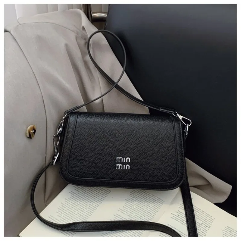 

Fashionable Luxury Diaper Bags For Women Simple Designer Leather Crossbody Bag Vintage Elegant Minimalist Commuter