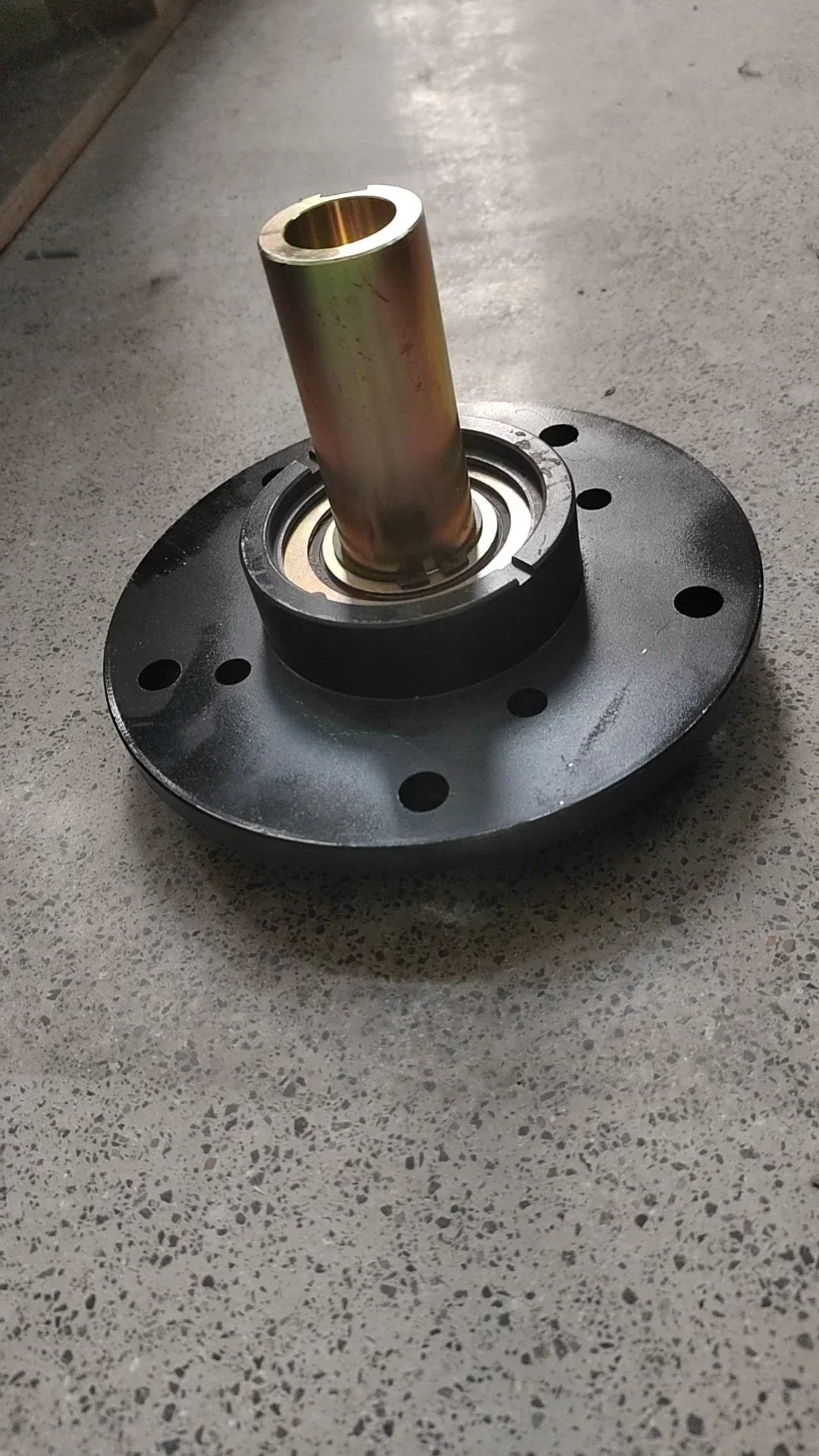 

SPY-36BB Spindle М10-001315