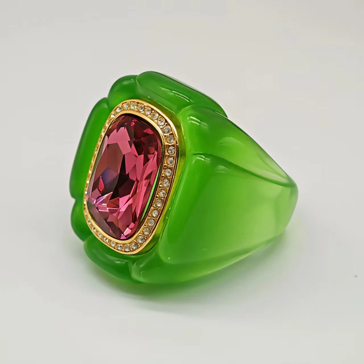 

"2025 Autumn Rectangle Dopamine Candy Soft Crystal Ring"