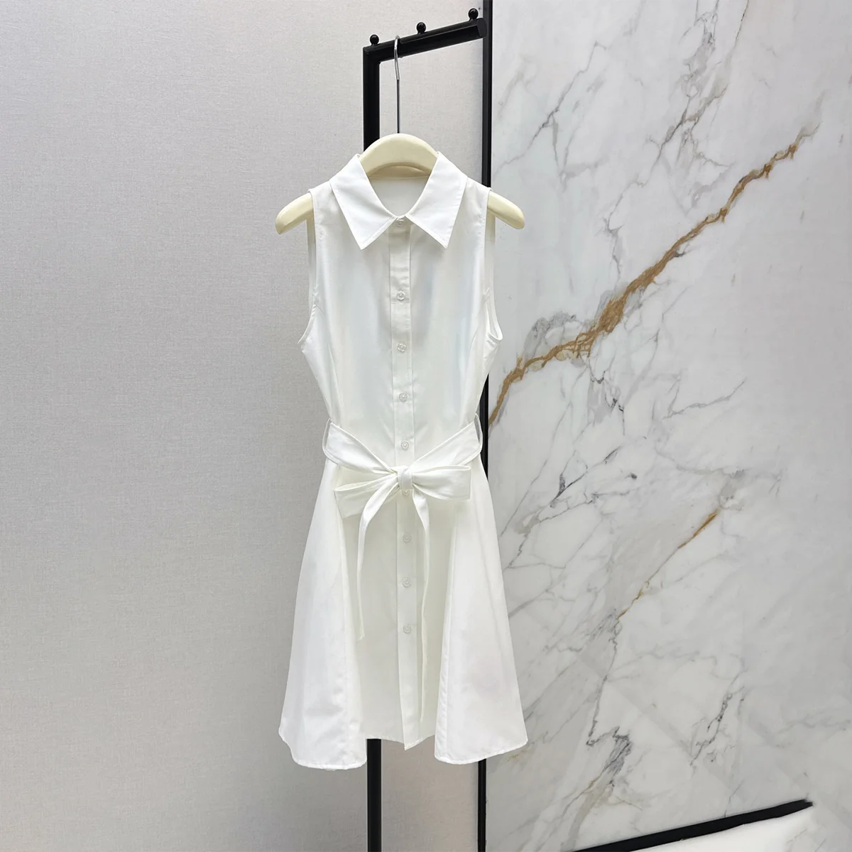 2026 High quality women's sleeveless shirt dress with waistband and bow tie, featuring a simple and elegant style--hb804