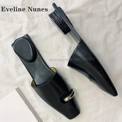 Decorazione in metallo scivoli neri poco profondi Open Toe altezza crescente Slip On Side Air Slingback pantofole Casual Retro muli 2024 nuovo