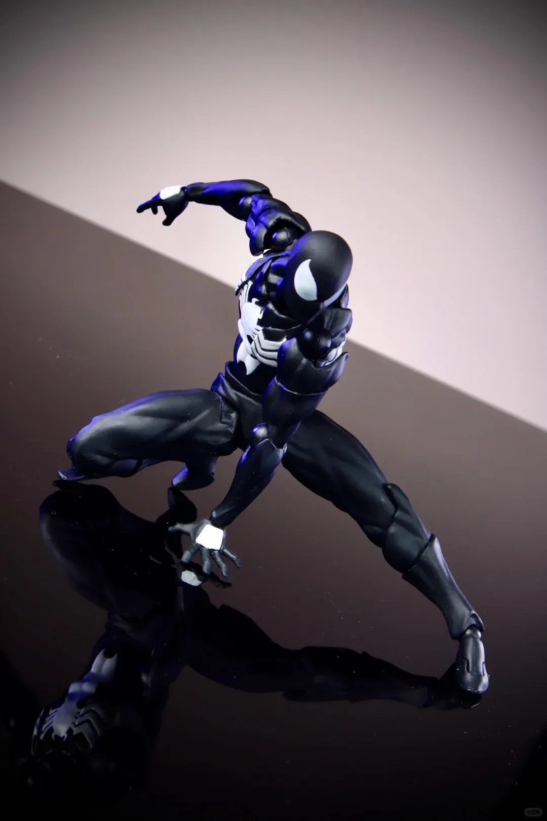 New CT Toys MessToys Spider Figure Symbiote Venom Black Red Spider