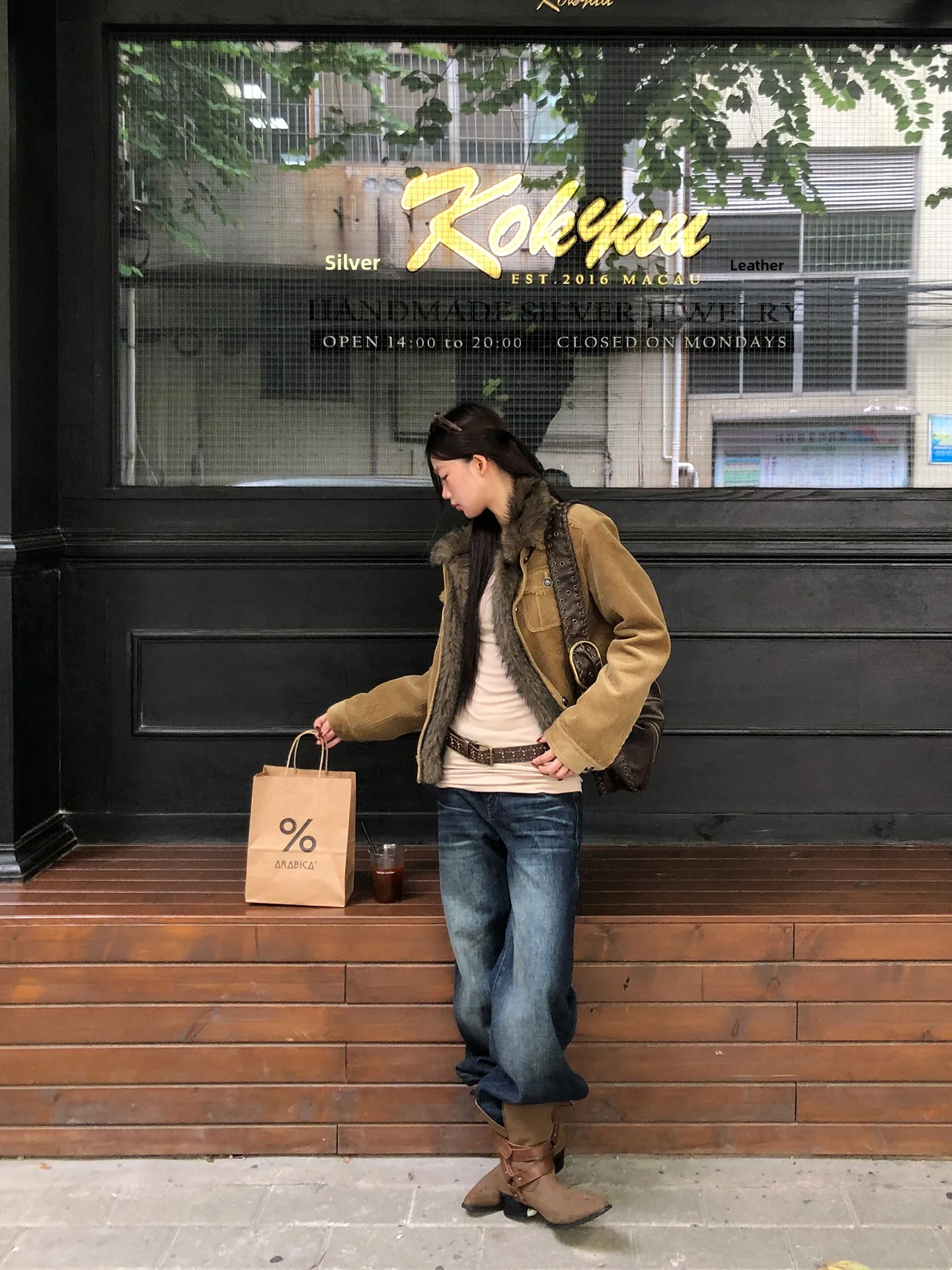 

Red ulari Velvet Coat Women's Sle Autumn Winter New Arrival Cotton Lined Faionable Warm Long Sve Button up Jaet