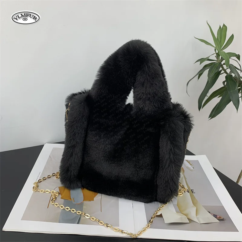 Luxury Designer Bag Faux Fur Tote Bag Women Handbags Shoulder Bags Brands Fluffy Plush Purses Crossbody Bags for Women Clutch