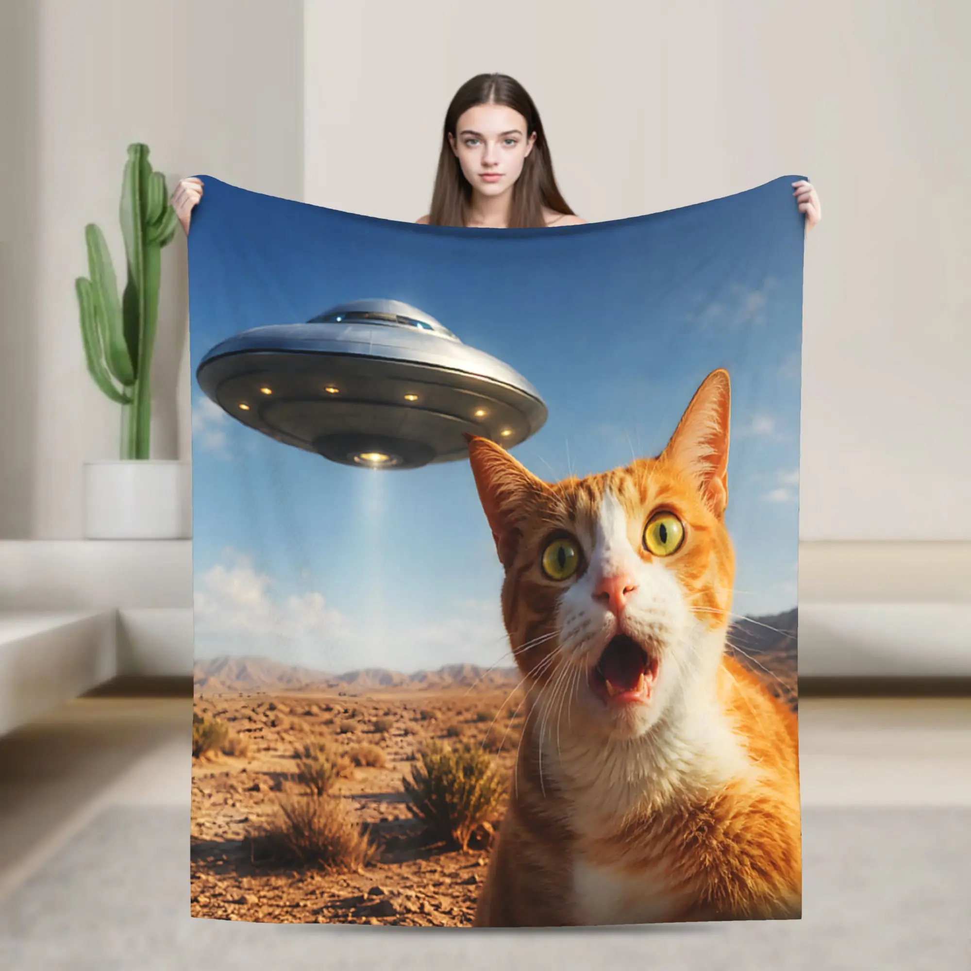Funny Shocked Cat UFO Desert Encounter Flannel Blanket Autumn Soft Bedding Throws for Students Home Decor Bedspread Bed Cover
