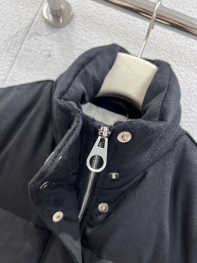 SVORYXIU 2025冬新作 カジュアルスタイル カシミヤとグースダウンのファッケッツ レディース ホワイト 厚手 ダウンジャケット