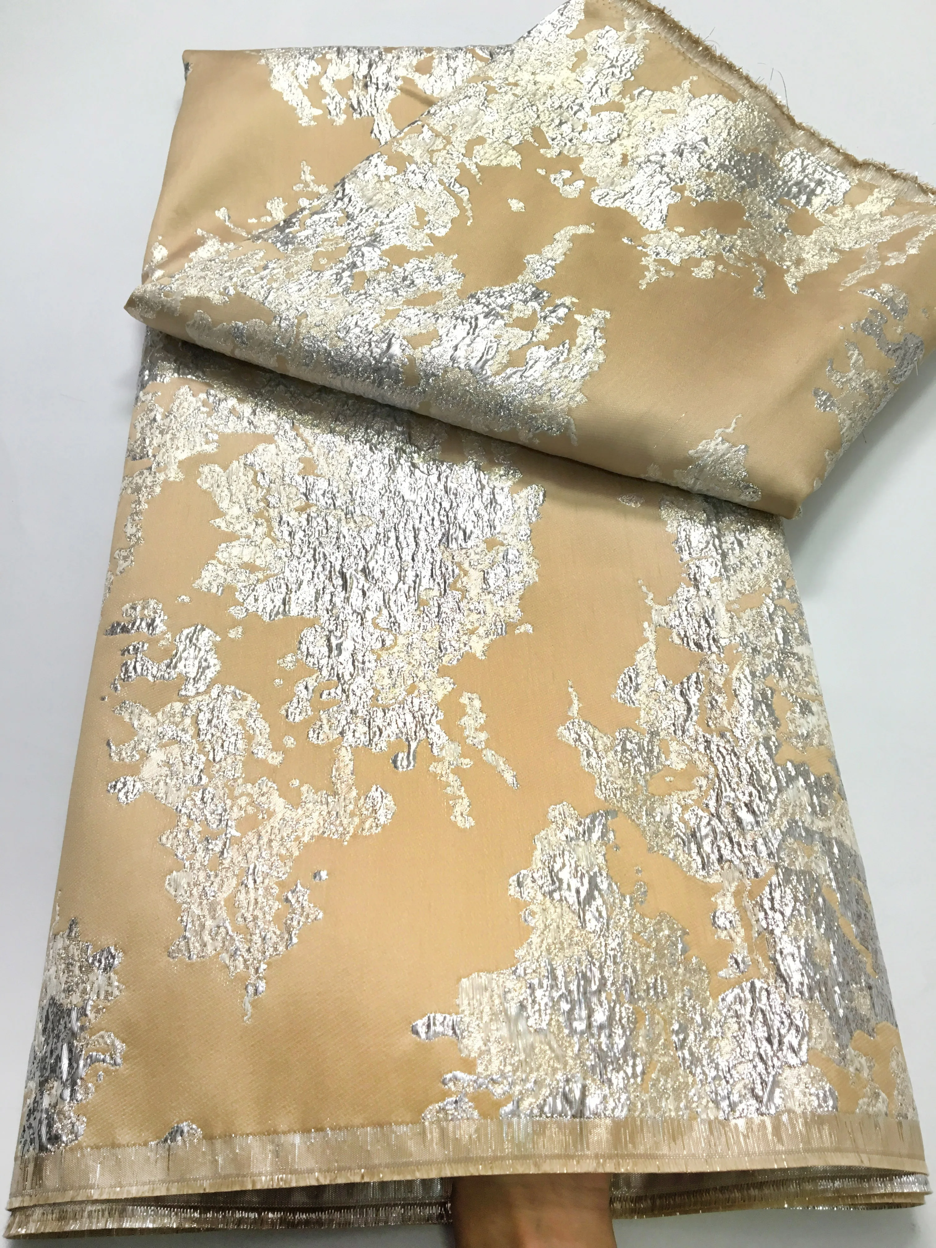 Kalume African Gilding Lace Fabric 2024 White African Damask Lace Fabric Elegant Party Dresses For Women Sew Diy Dress F3916