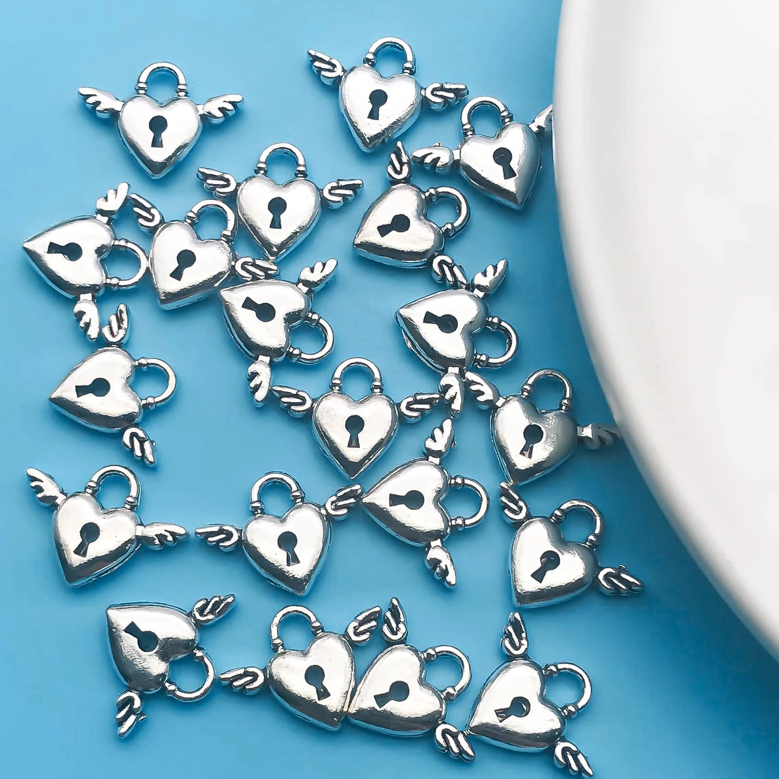 10/20/30Pcs Alloy Love Heart Key Lock Shape Charms Antique Silvery Pendants For Jewelry Making Findings Crafting Accessory