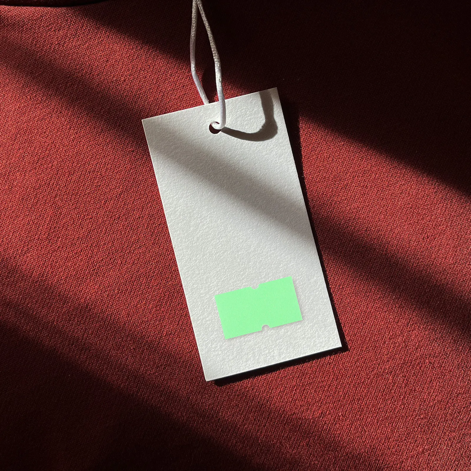 

1 Roll Blank Price Sticker Adhesive Label Sticker for Price Tagging DIY Customizable Bright Colored Paper Labels Retail Use