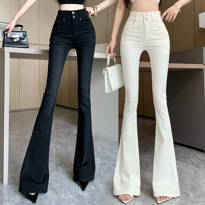 ハイウエストフレアジーンズ女性の黒デニムパンツ、お尻パッド付き、伸縮性のある床丈のズボン、韓国スタイルの秋のファッション