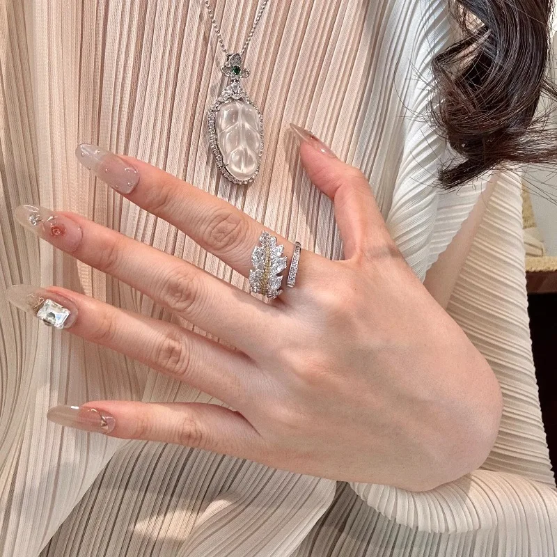 

Leaf Design Ring – Full Pavé Crystal Adjustable for Crown Chakra Activation & Attracting Spiritual Rebirth