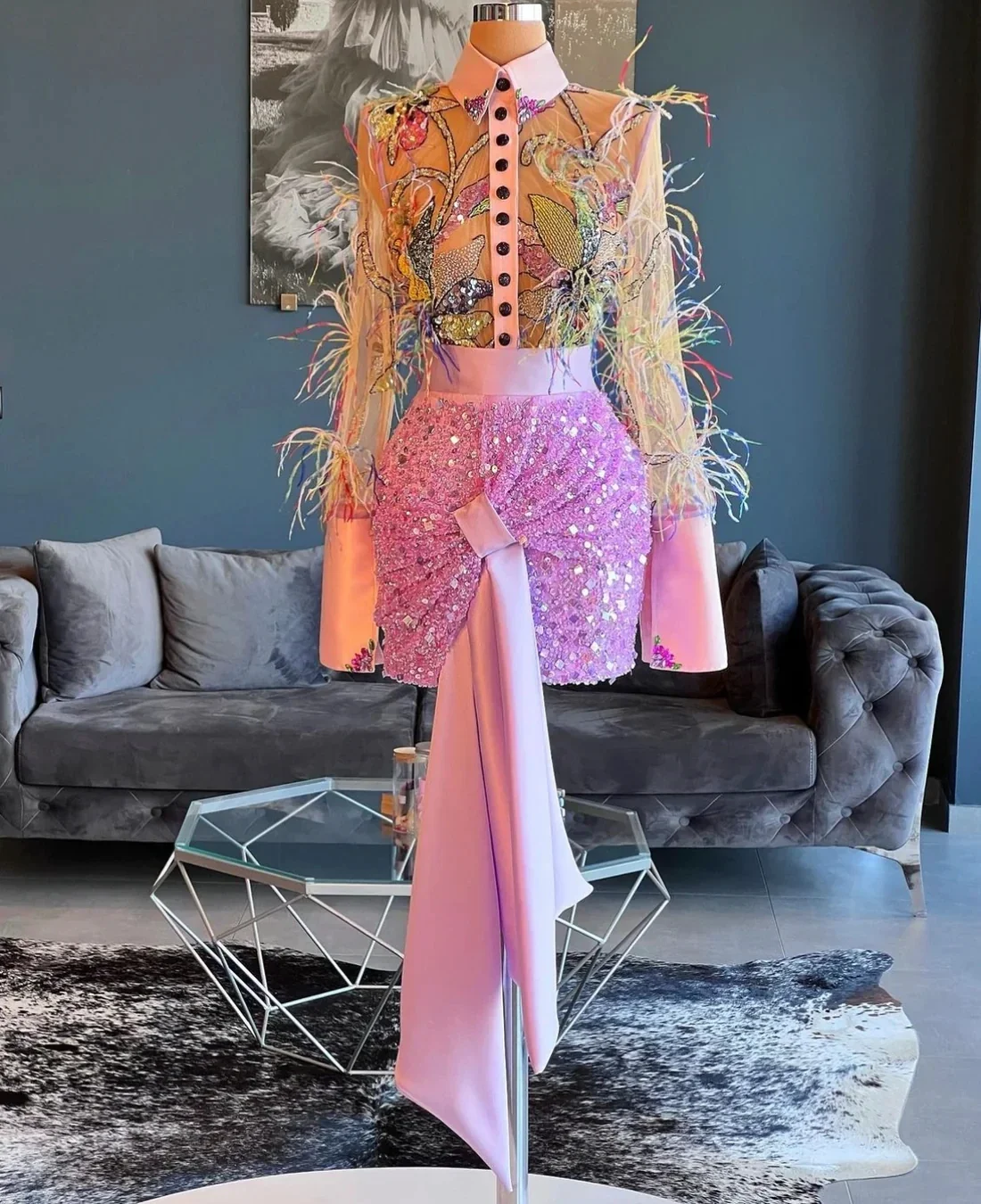 

Розовые коктейльные платья с длинными рукавами и перьями из бисера, платья для дня рождения, короткие платья для выпускного вечера, выпускные платья по индивидуальному заказу