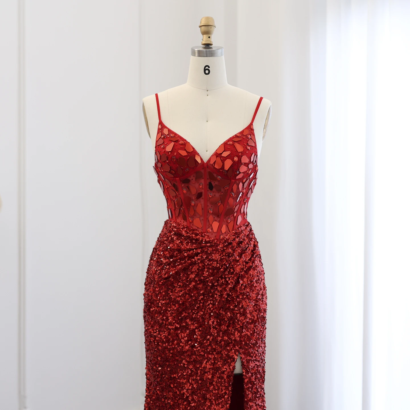 シャロンは見事なワインレッドのスパンコール恋人マーメイドウエディングドレスとスリットレースアップロングイブニングパーティードレス SH307 カスタマイズ