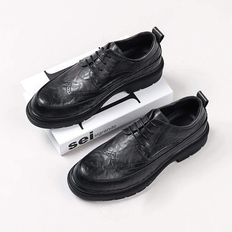 Sapatos formais de couro bloco