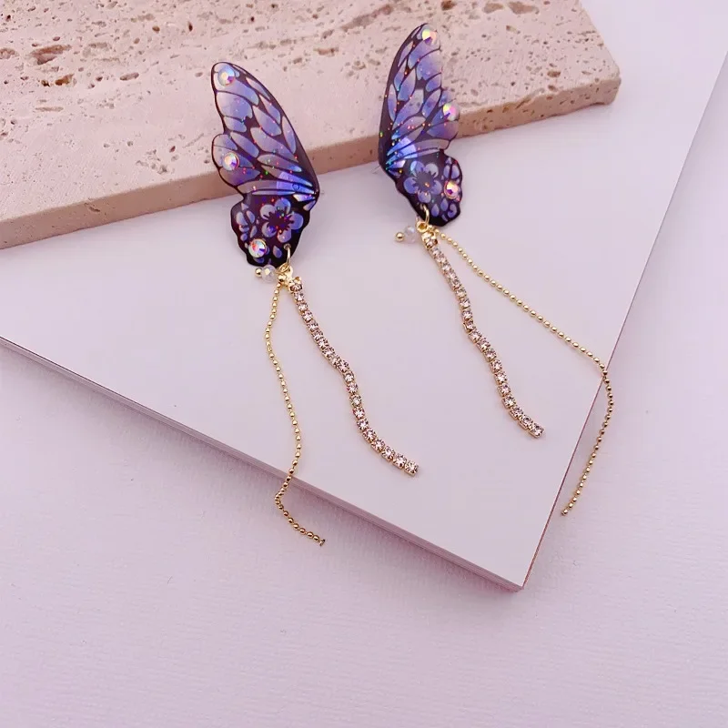 Minar neue schicke blaue Farbe Malerei Harz Schmetterling Flügel Tropfen Ohrringe für Frauen glänzende Strass Flocke lange Quaste Ohrring