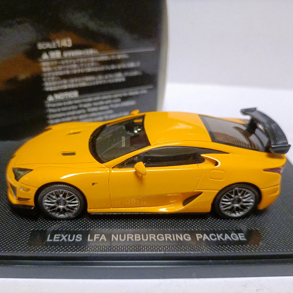 Resin 1:43 Scale Lexus LFA Simulation Resin Car Model Gift