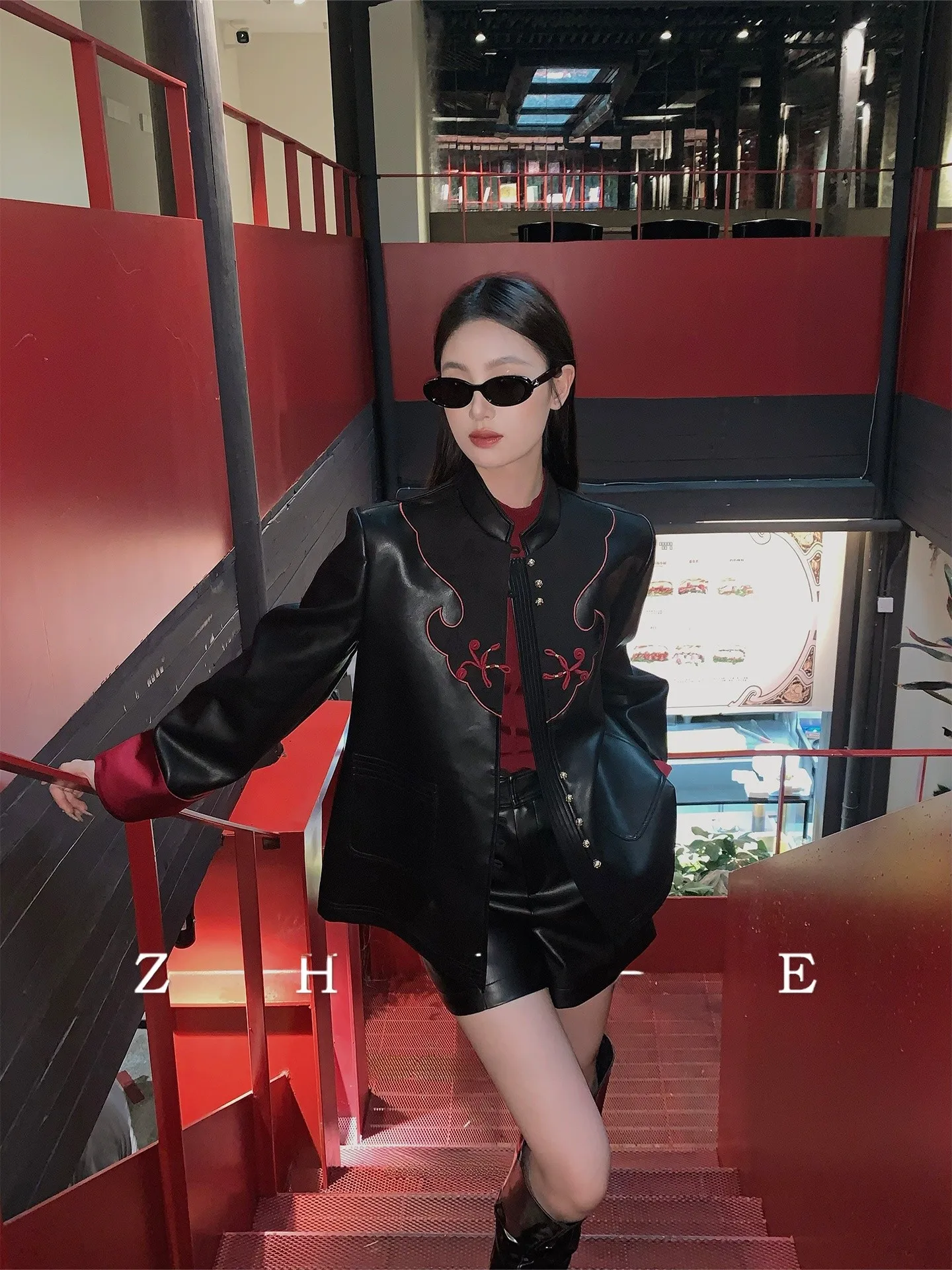 

Heavy Embroidery Protein Leather Knitted Jaet with Floral Pattern Traditional Chinese Sle Women's Faion Outerwear Set