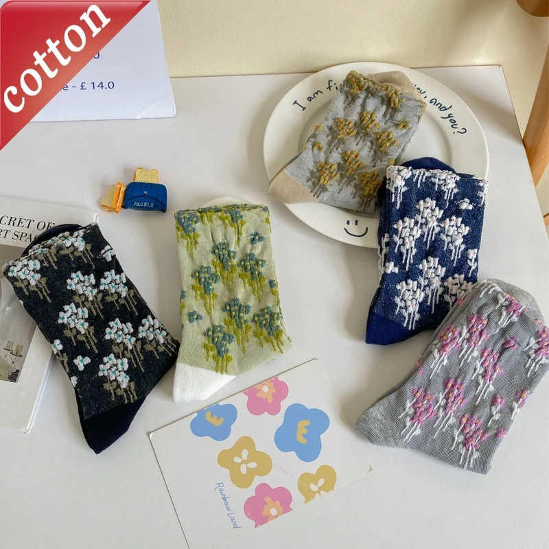 Women's Socks French Vintage Oil Painting Embossed Floral Sweet Versatile High Quality Comfort Cotton Socks For Girl Wholesale
