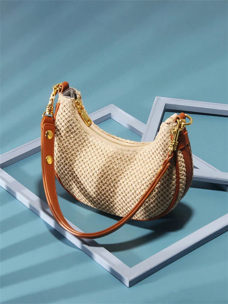 New summer fashion simple straw moon bag, shoulder bag, armpit bag