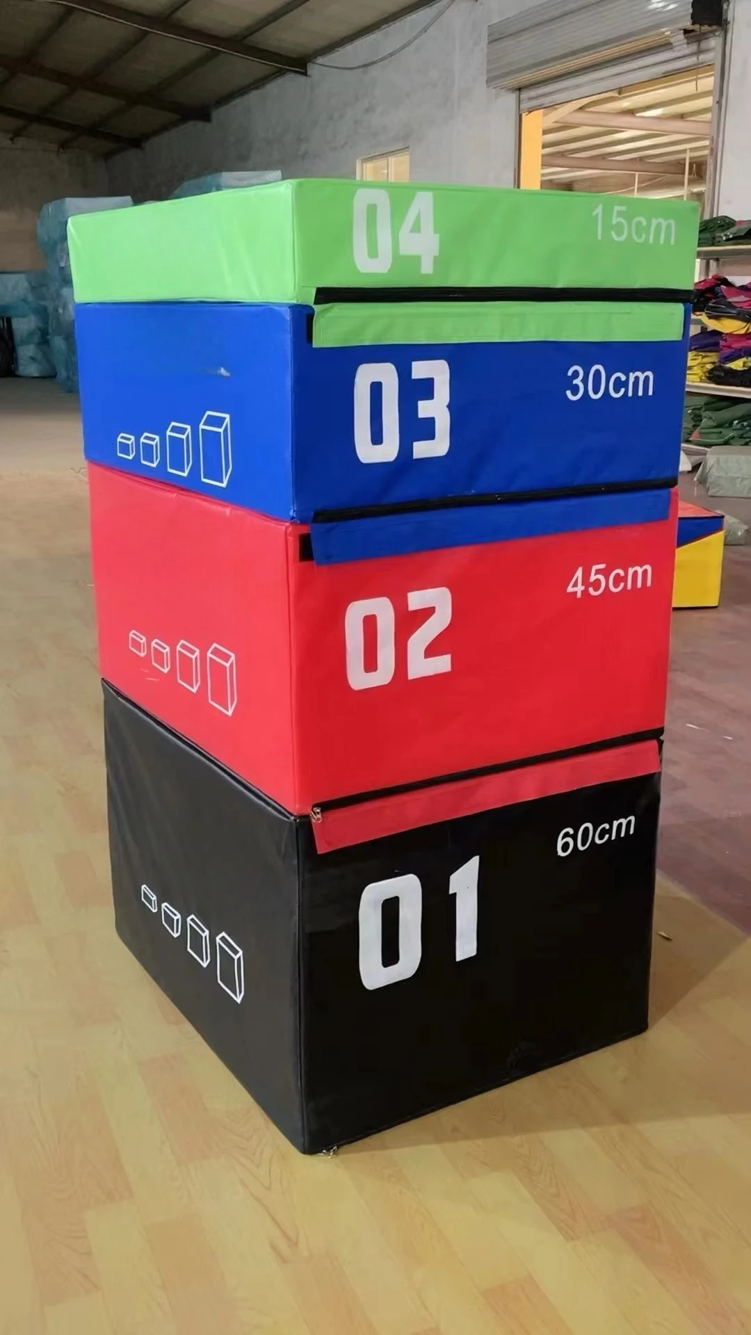 

Фитнес-оборудование: регулируемый прыжковый бокс для фитнес-тренировок (плиобокс)